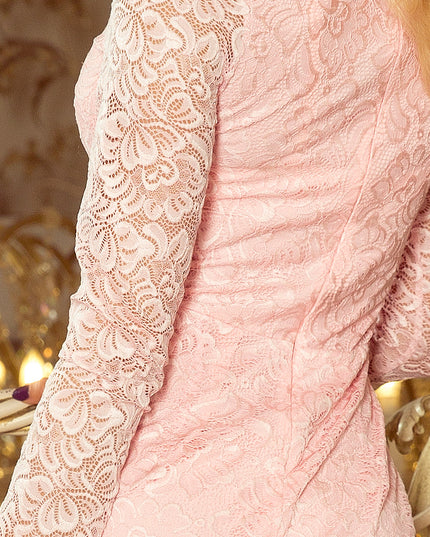 Spitzenkleid mit Ausschnitt - Pastellrosa