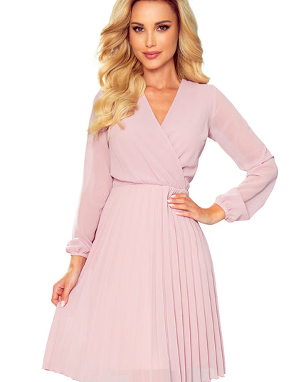 ISABELLE Plisseekleid mit Ausschnitt und Langarm - puderrosa by numoco