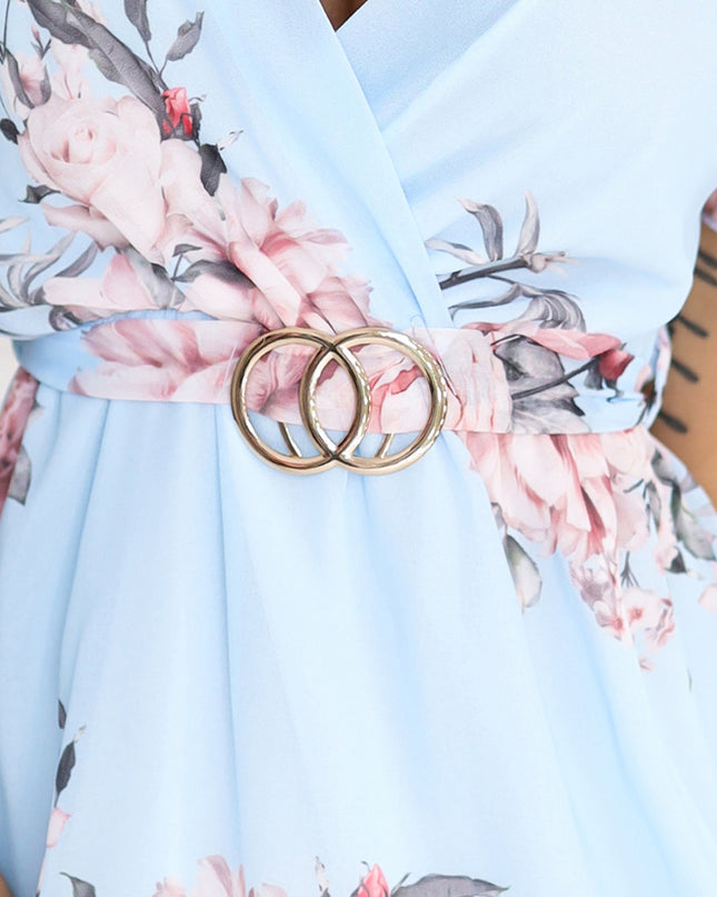 20331-7-PATRIZIA Kleid mit Umschlagausschnitt, Gürtel und kurzen Ärmeln – blau mit Rosen-7
