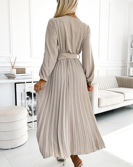18590-3-504-2 VIVIANA Plissee-Midikleid mit Ausschnitt, langen Ärmeln und breitem Gürtel - beige Farbe-3