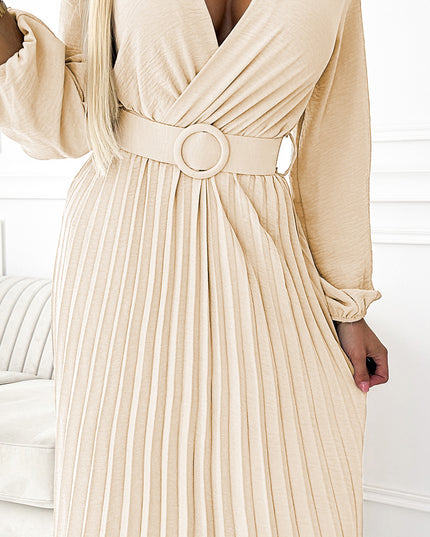 20010-5-VIVIANA Plissiertes Midikleid mit U-Ausschnitt, langen Ärmeln und breitem Gürtel - Hellbeige-5